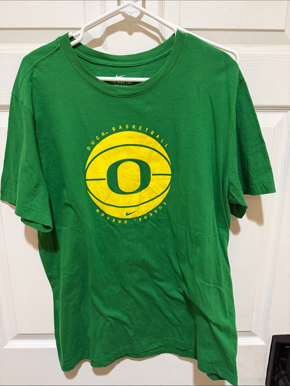 Nike Green and Yellow Oregon Basketball Tee